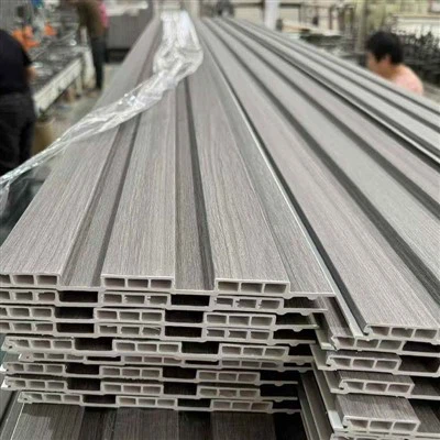 Wandpaneel aus WPC-Holzfaser